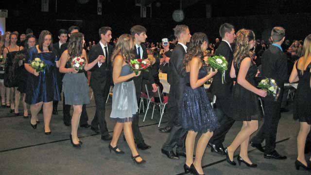 Mädchen kennenlernen tanzkurs