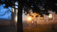 Mystik zur blauen Stunde auf dem Schlossberg