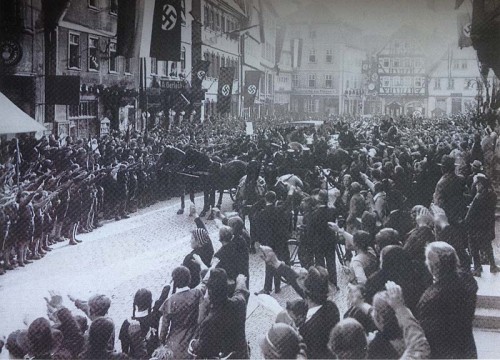 OL-KriegsendeMarktplatz-3003