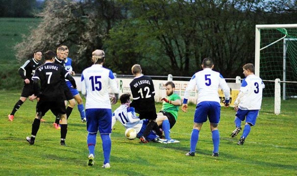 OL-LeuselHattendorf4-3004