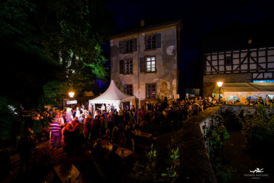 Schlossfest bei Nacht