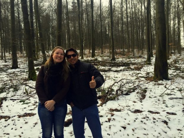 Leisle brachte ihren Mann und Famile mit auf den Hoherodskopf. Die Begeisterung war groß. Foto: Renata Fleck