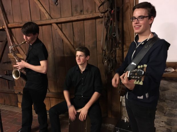Immer wieder ein Genuss: Die Band Jamsession konnte schon bei mehreren Lesungen von Traudi Schlitt überzeugen und ergänzt die Lesung auch dieses Mal wieder mit ihren Klängen. Foto: privat