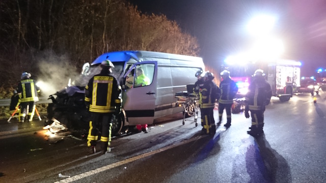 Unfall auf der A5: Ein Kleintransporter ist verunglückt. Foto: privat