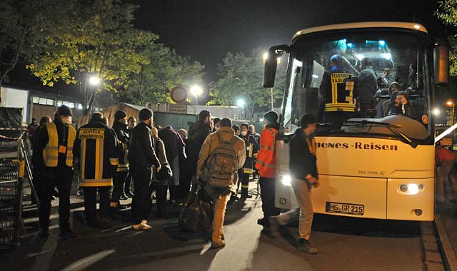 Bilder eines historischen Ereignisses: Ankommende Flüchtlinge in Alsfeld.