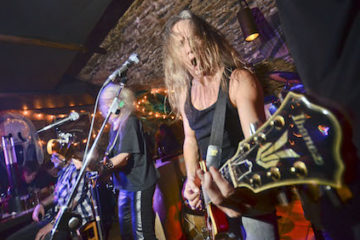 Auftritt einer Band beim Kneipenfestival 2015 im Alsfelder Rockkeller. Die Kneipe wird wohl schließen. Foto: jal/Archiv