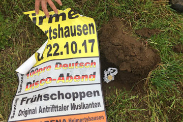 Die Kirmes wird begraben. Foto: Jugendgruppe Heimertshausen