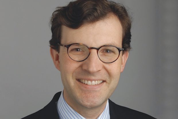 Hat viel zu Kommunalfusionen geforscht: Der Schweizer Professor Christoph Schaltegger. Foto: privat