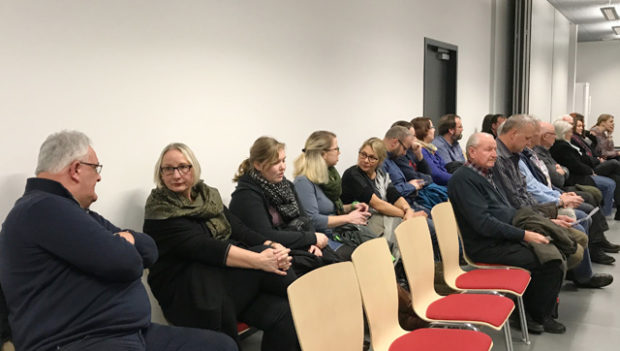 So viel Publikum gibt es selten bei einer Stavo. Foto: ls