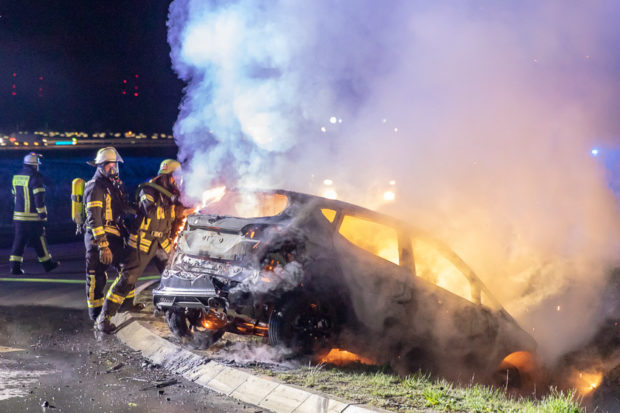 Schwerer Verkehrsunfall auf der B254 bei Altenburg