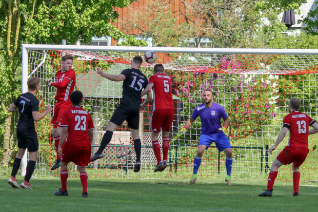 Hattendorf punktet auf dem eigenen Rasen - Oberhessen-Live