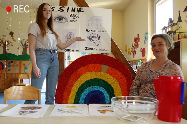 Kunterbuntes Kinderprogramm mit Sybille und Elena – Heute: Schmecken und Tasten