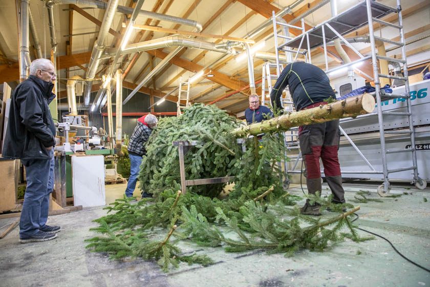 2021-12-24-VorbereitungenChristkindwiegen-28