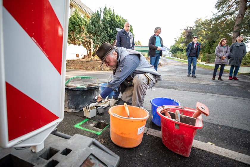 2022-09-29_Verlegung-Stolpersteine-Angenrod-27