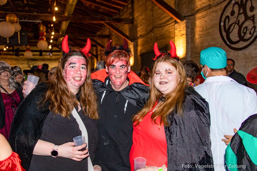 2023-02-16_Weiberfasching-Güterbahnhof-68