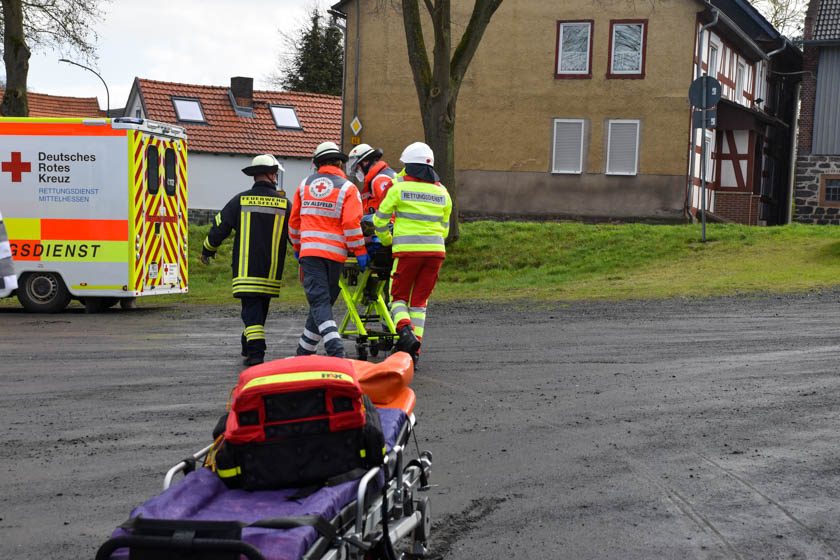 2023-03-25_DRK_Übung_Angenrod (26 von 41)