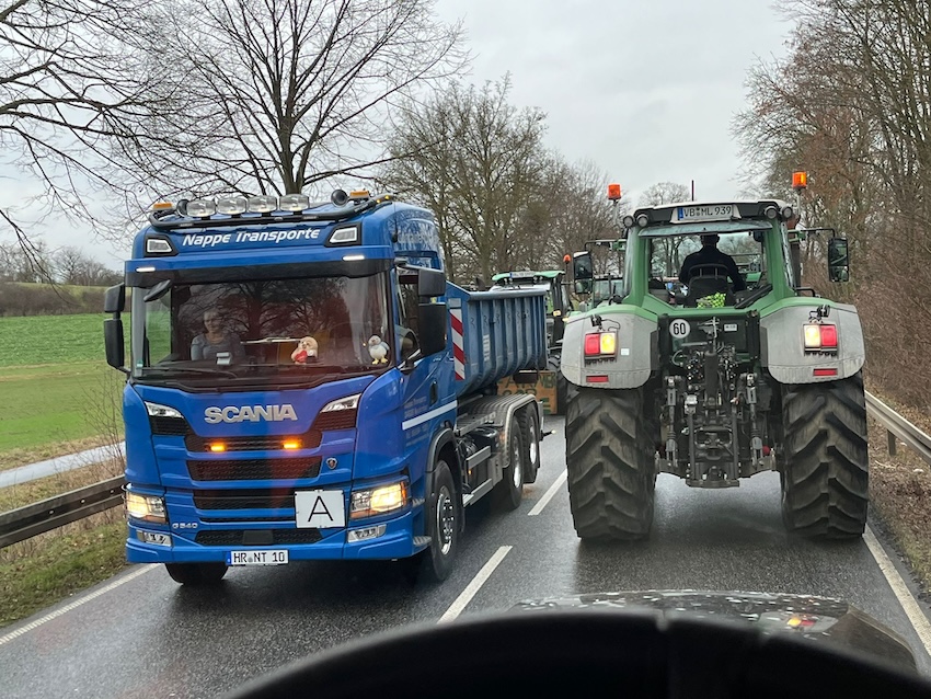 Darf eine Demonstration die A5 bei Alsfeld lahmlegen? - Oberhessen