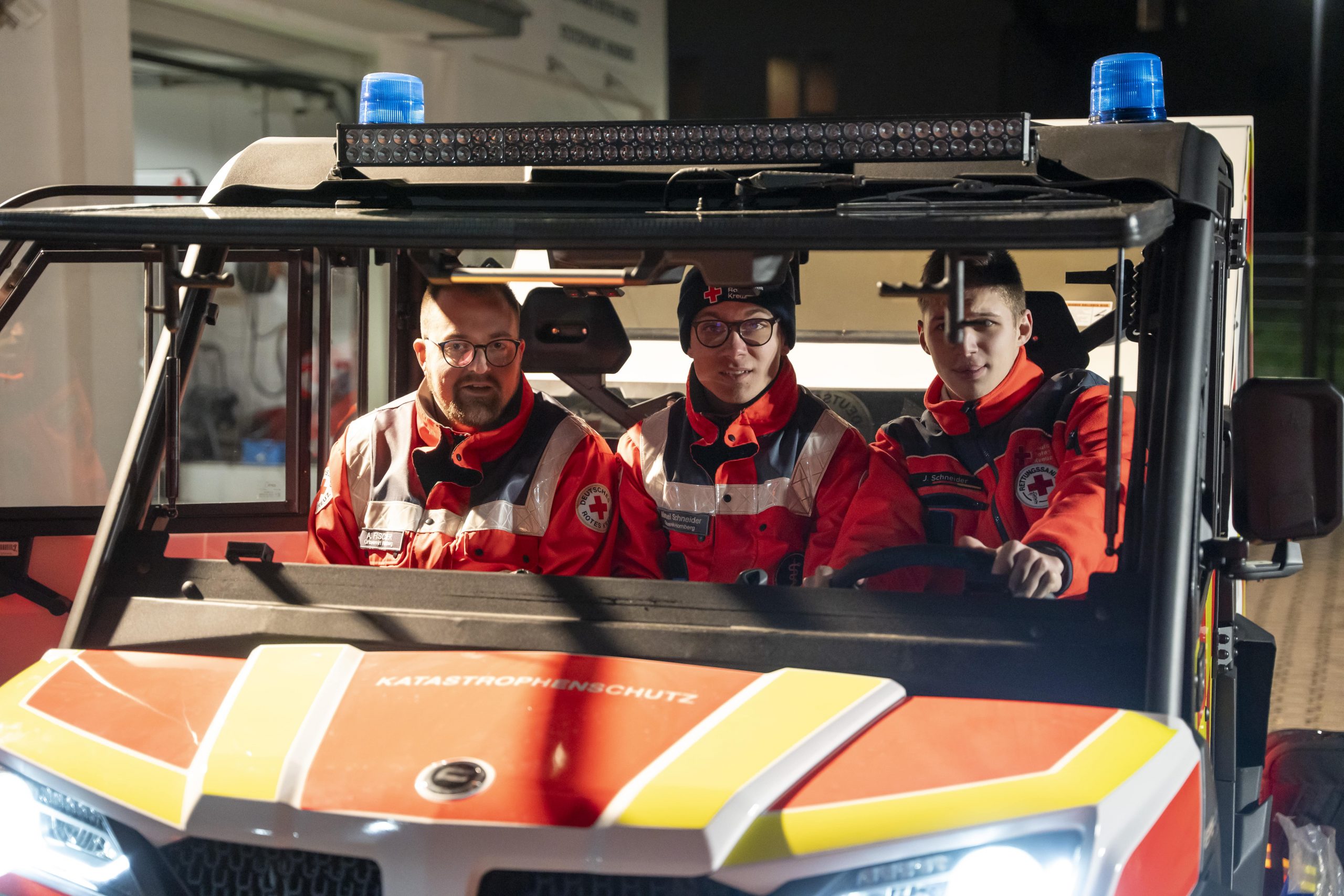 DRK Ortsverein Homberg Pr sentiert Neues Einsatzfahrzeug Oberhessen Live DRK Ortsverein Homberg Pr sentiert Neues Einsatzfahrzeug Oberhessen Live